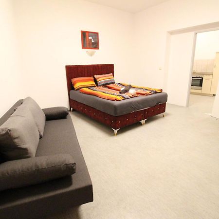 Zx Quad Room In Meidling 维也纳 外观 照片