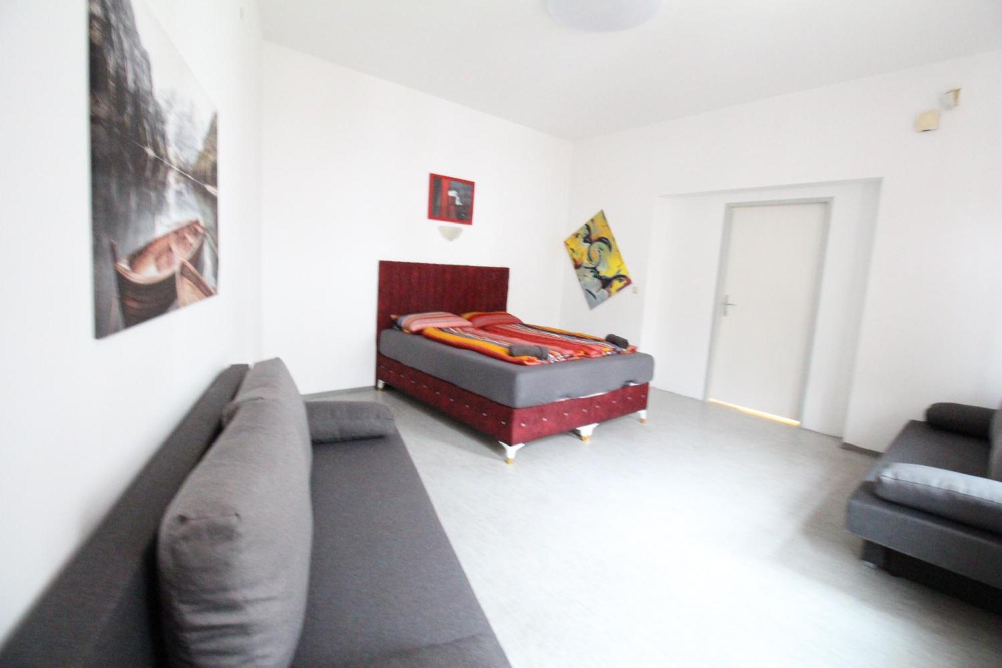Zx Quad Room In Meidling 维也纳 外观 照片